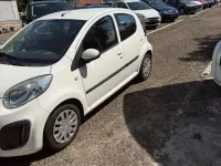 Gebraucht Citroën C1 Tendance 68 PS (50 kW) 2014 Weiß Kleinwagen