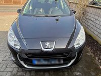 Gebraucht Peugeot 308 SW 120 PS (88 kW) 2013 Schwarz Kombi