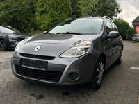 Gebraucht Renault Clio GrandTour Expression 75 PS (55 kW) 2012 Grau Kombi