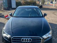 Gebraucht Audi A3 Sportback 105 PS (77 kW) 2013 Schwarz Kleinwagen