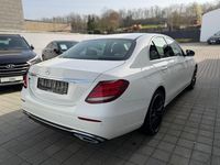 Gebraucht Mercedes E220 194 PS (142 kW) 2018 Weiß Limousine