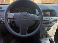 Gebraucht Opel Astra 105 PS (77 kW) 2005 Kleinwagen