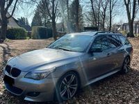 Gebraucht BMW 530 235 PS (172 kW) 2009 Grau Kombi