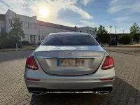 Gebraucht Mercedes E220 AMG line 194 PS (142 kW) 2017 Andere farben Limousine