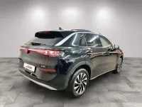 Gebraucht VW T-Roc Life 116 PS (85 kW) 2026 Grenadillschwarz metallic SUV