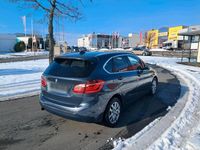 Gebraucht BMW 218 Luxury Line 135 PS (99 kW) 2017 Grau Kombi