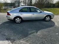 Gebraucht Ford Mondeo 130 PS (95 kW) 2002 Limousine
