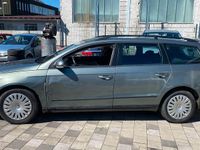 Gebraucht VW Passat 150 PS (110 kW) 2005 Grün Kombi