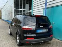 Second-hand Ford S-MAX S 140 CP (102 kW) 2008 Negru Monovolum