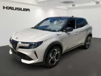 Neu Alfa Romeo Junior Edizione Speciale 145 PS (106 kW) 2026 Beige SUV