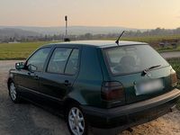Gebraucht VW Golf III 90 PS (66 kW) 1996 Grün Kleinwagen