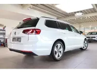 Gebraucht VW Passat Business 200 PS (147 kW) 2022 Weiß Kombi