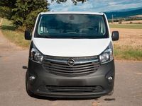Gebraucht Opel Vivaro S 121 PS (88 kW) 2016 Weiß Van / Kleinbus