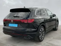 Gebraucht VW Touareg Elegance 231 PS (169 kW) 2025 Grenadillschwarz metallic SUV