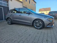 Gebraucht Mercedes B180 116 PS (85 kW) 2019 Grau Kleinwagen