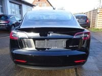 Gebraucht Tesla Model 3 152 kW (208 PS) 2020 Solid black Limousine