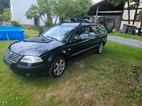 Gebraucht VW Passat 110 PS (80 kW) 2003 Schwarz Kombi