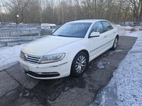 Usado VW Phaeton 239 HP (175 kW) 2011 Branco Sedan