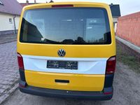 Gebraucht VW Transporter 150 PS (110 kW) 2017 Gelb Van