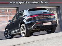 Gebraucht Porsche Macan 265 PS (194 kW) 2022 Schwarz SUV