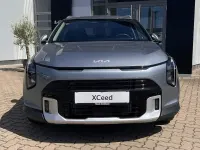 Neu Kia XCeed Spirit 150 PS (110 kW) 2026 Silber SUV