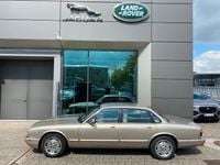 Second-hand Jaguar XJ Executive 211 CP (155 kW) 1997 Argintiu Berlinǎ