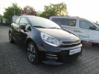 Gebraucht Kia Rio Spirit 84 PS (61 kW) 2015 Schwarz Limousine