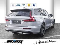 Gebraucht Volvo V60 Plus 197 PS (144 kW) 2024 Silber Kombi