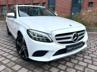 Używany Mercedes C300e 194 KM (142 kW) 2020 Biały Kombi