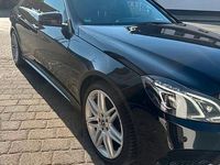 Gebraucht Mercedes E350 AMG line 258 PS (189 kW) 2017 Schwarz Limousine