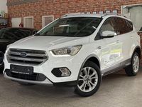 Gebraucht Ford Kuga Titanium 150 PS (110 kW) 2018 Weiß SUV
