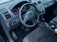 Gebraucht VW Touran 140 PS (102 kW) 2011 Schwarz Van / Kleinbus