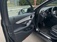 Gebraucht Mercedes GLC300 AMG line 245 PS (180 kW) 2020 Schwarz SUV
