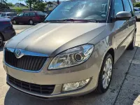 Gebraucht Skoda Roomster 90 PS (66 kW) 2010 Beige Van / Kleinbus