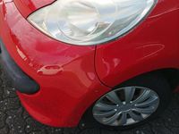Gebraucht Peugeot 107 68 PS (50 kW) 2007 Rot Kleinwagen