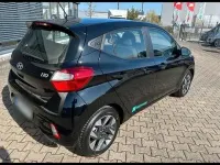 Gebraucht Hyundai i10 Trend 79 PS (58 kW) 2025 Schwarz Kleinwagen