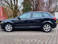 Gebraucht Audi A3 Sportback 125 PS (91 kW) 2011 Schwarz Kleinwagen