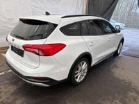 Gebraucht Ford Focus Active X 150 PS (110 kW) 2021 Frozen white Kombi