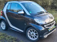 Gebraucht Smart ForTwo Cabrio 84 PS (61 kW) 2014 Schwarz Cabrio