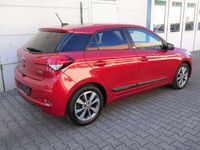 gebraucht Hyundai i20 1,0 Passion + RKam Nav Bt Alu16 Shz Tmat EU6