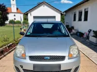 Gebraucht Ford Fiesta 69 PS (50 kW) 2008 Silber Kleinwagen