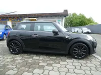 Occasion Mini ONE 102 PK (75 kW) 2018 Zwart Hatchback