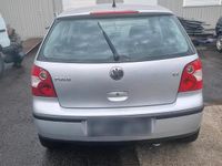 Gebraucht VW Polo 64 PS (47 kW) 2003 Silber Kleinwagen