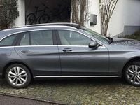 Gebraucht Mercedes C200 Avantgarde 184 PS (135 kW) 2018 Grau Kombi