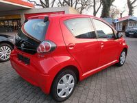 Gebraucht Toyota Aygo Cool 68 PS (50 kW) 2009 Rot Kleinwagen