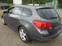 Gebraucht Opel Astra Edition 110 PS (80 kW) 2011 Kombi