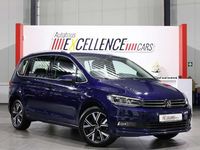 Gebraucht VW Touran Highline 150 PS (110 kW) 2023 Blau Van / Kleinbus