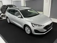 Używany Ford Focus Cool & Connect 120 KM (88 kW) 2023 Srebrny Kombi