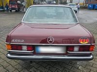 Gebraucht Mercedes 200 60 PS (44 kW) 1980 Rot Limousine