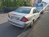 Gebraucht Mercedes C180 129 PS (94 kW) 2000 Silber Limousine